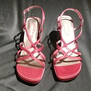 Unlisted women's red heels size 7.5